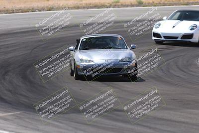 media/Jun-01-2025-CalClub SCCA (Sun) [[eae223c5dd]]/Group 1/Track Event 4/